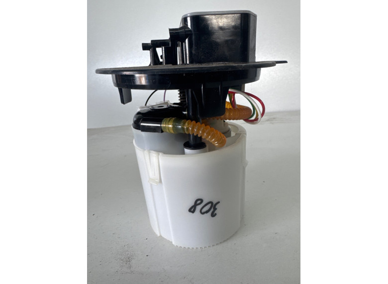 Насос топливный к Peugeot 308, 2022г.