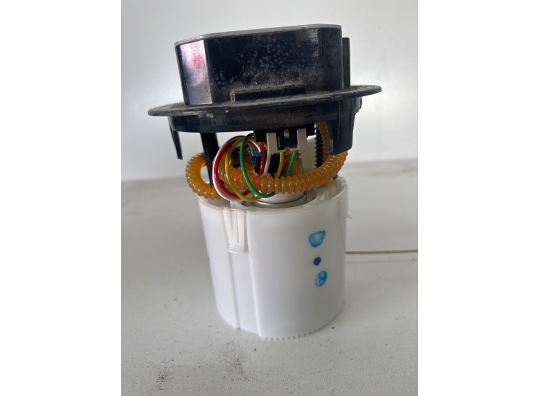 Насос топливный к Peugeot 308, 2022г.