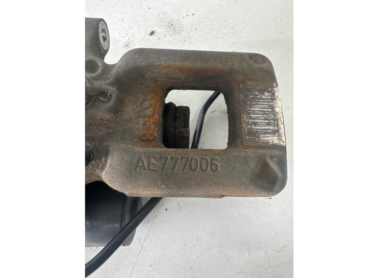 Суппорт задний левый к Peugeot 308, 2022г.