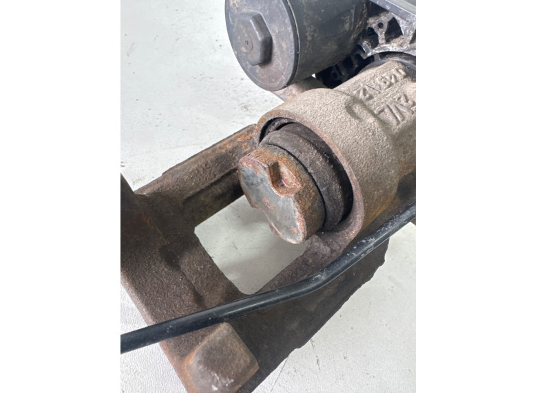 Суппорт задний правый к Суппорт задний правый к Peugeot 308 2022 г. 308