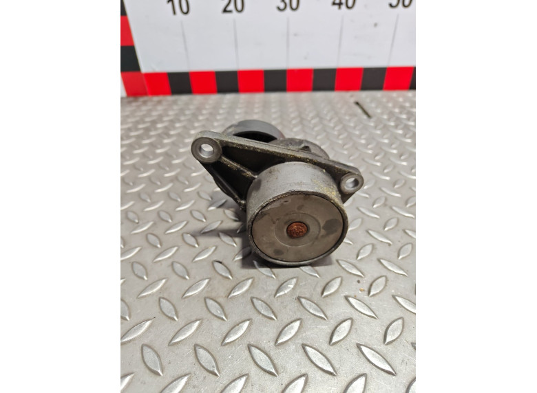 Натяжитель ремня генератора к Натяжитель ремня генератора к Volvo S80 2000 г. S80