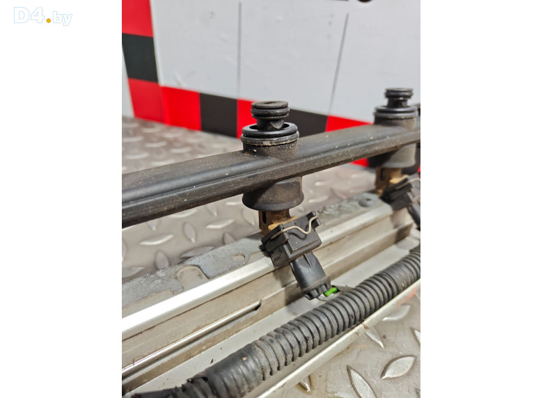 Форсунка к Volvo S80 2000 г.