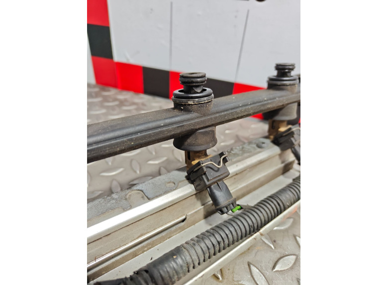 Форсунка к Volvo S80