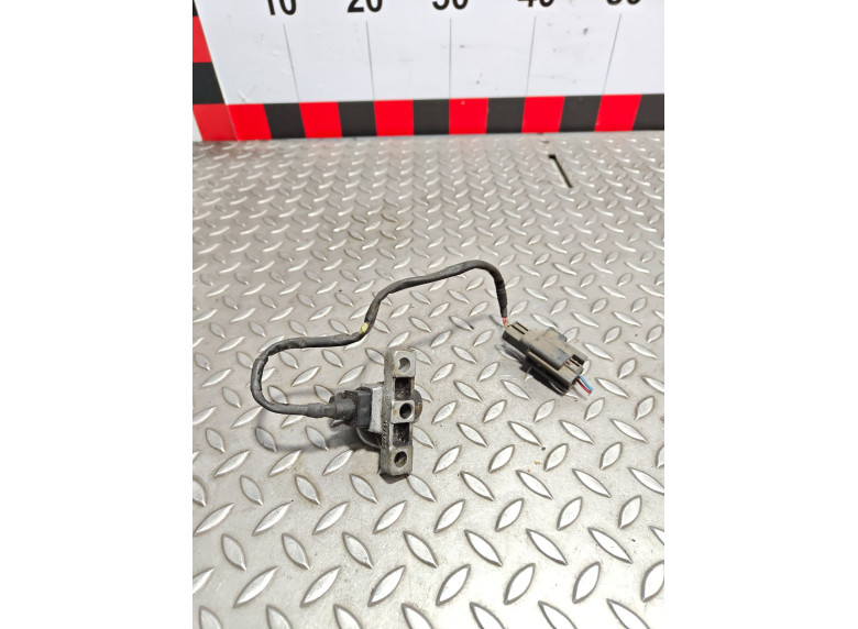 Датчик коленвала к Volvo S80