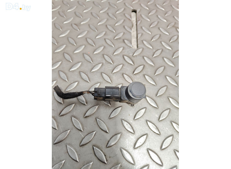 Датчик парктроника к Opel Zafira 2010 г.