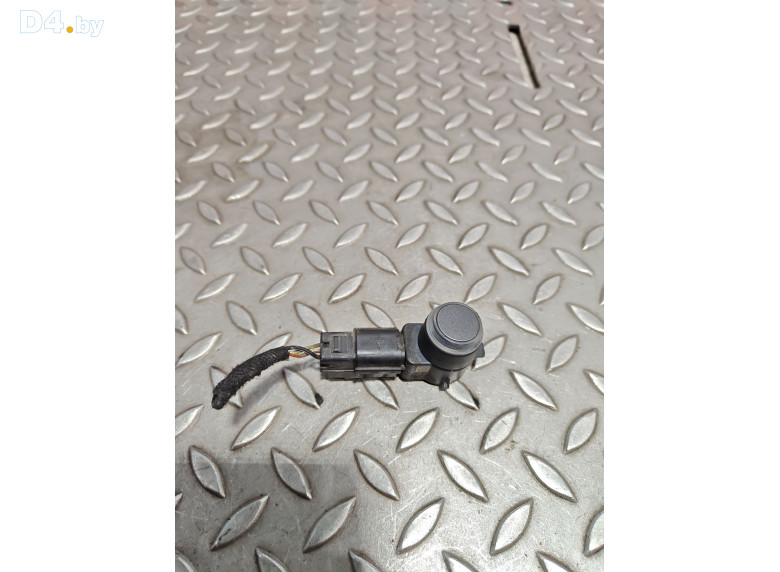 Датчик парктроника к Opel Zafira 2010 г.