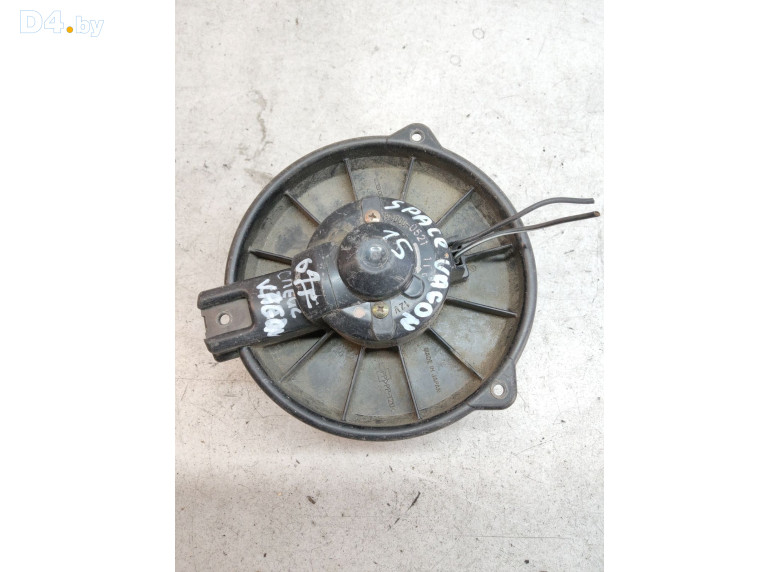 Моторчик печки к Toyota Corolla 1999 г.