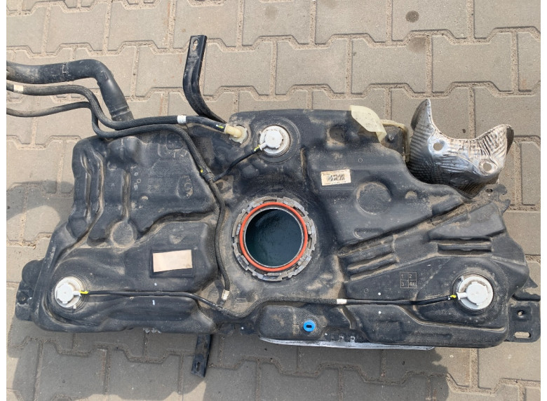 Бак топливный к Peugeot 308, 2022г.