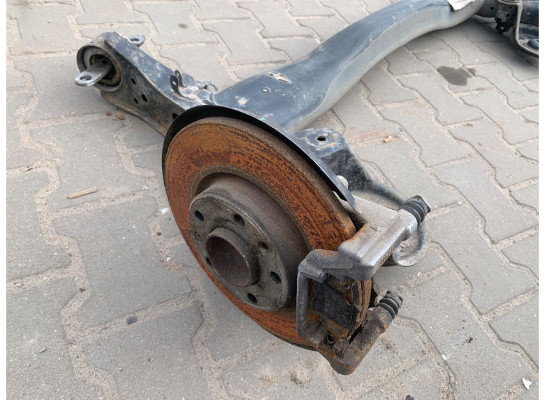 Балка подвески задняя к Peugeot 308, 2022г.