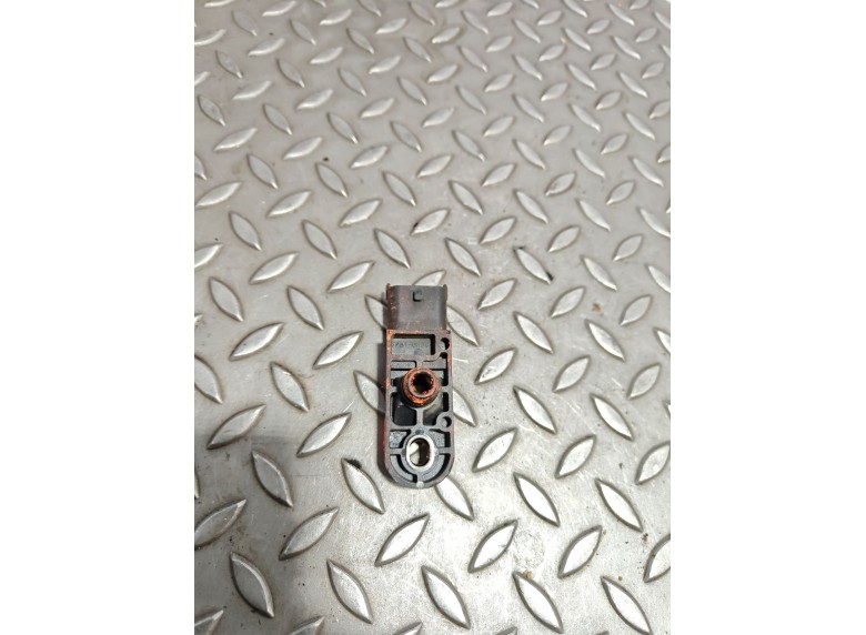 Датчик абсолютного давления к Датчик абсолютного давления к Renault Clio 2005 г. Clio