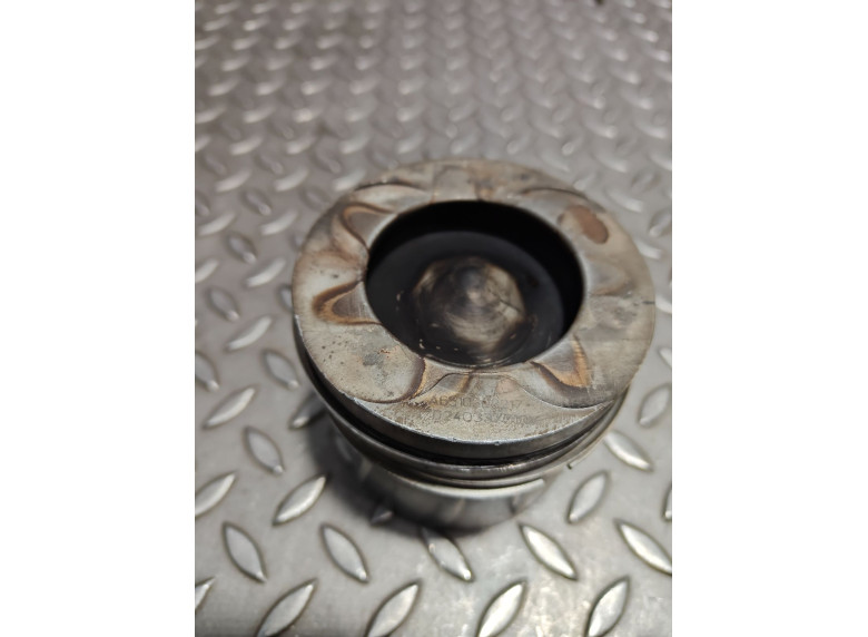 Поршень к Поршень к Mercedes Sprinter 2017 г. Sprinter