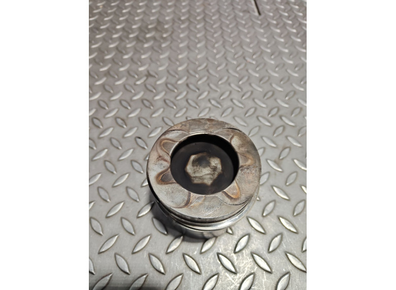 Поршень к Mercedes Sprinter