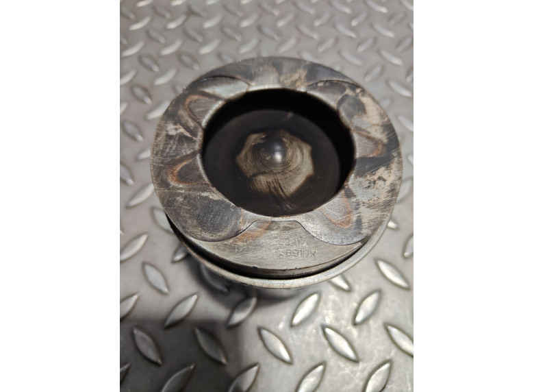 Поршень к Поршень к Mercedes Sprinter 2017 г. Sprinter