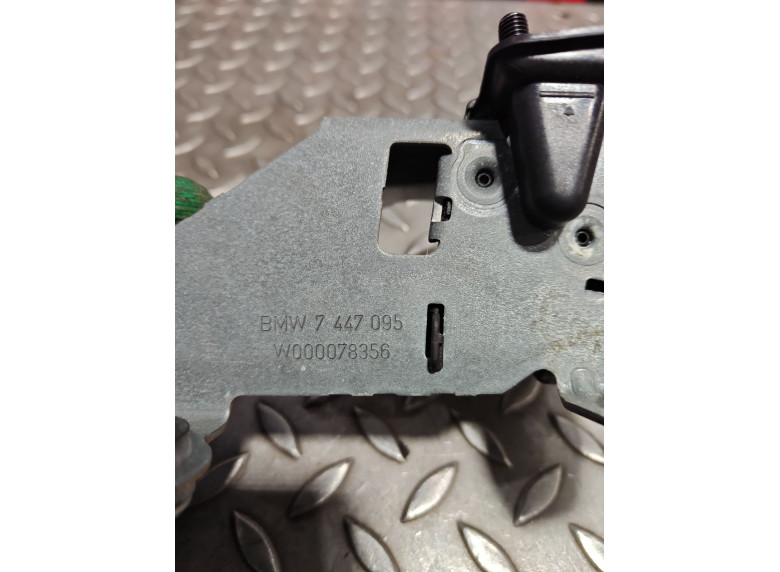 Замок стекла двери багажника к Замок стекла двери багажника к BMW 5G30/G31 2017 г. 5 G30/G31