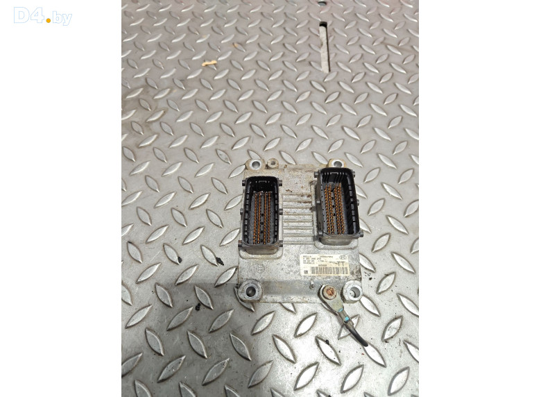 Блок управления двигателем к Opel Meriva 2008 г.