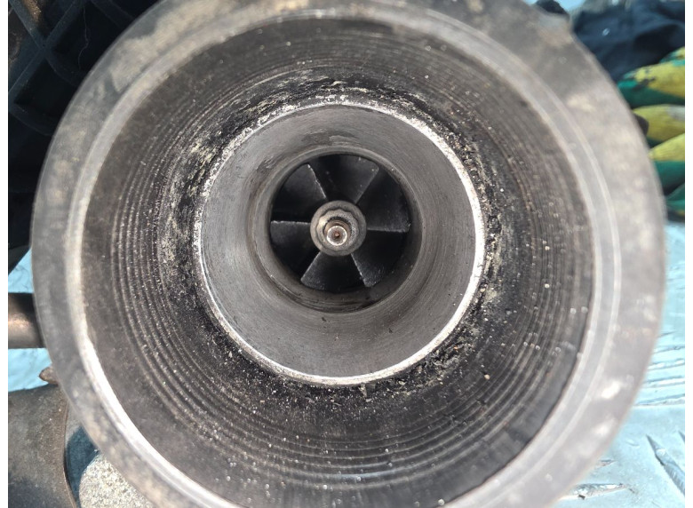 Турбина к Jaguar S-Type, 2004г.