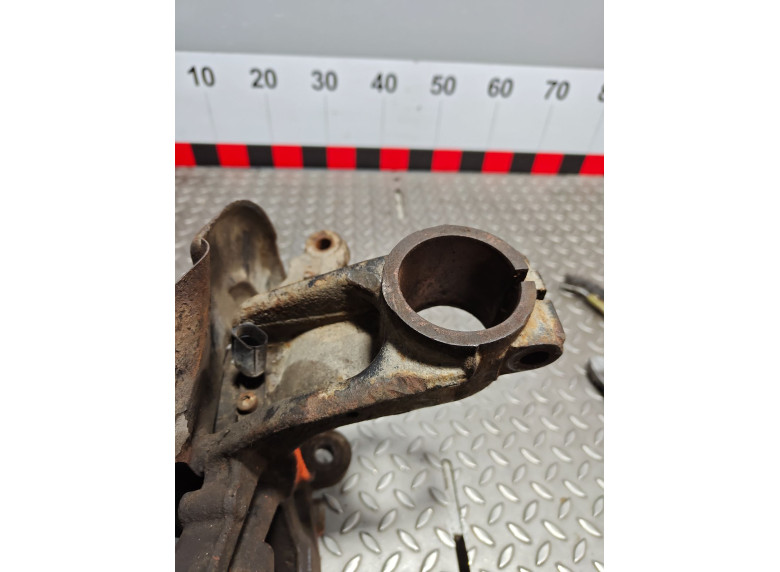 Ступица передняя правая к Ступица передняя правая к Volkswagen Polo 2010 г. Polo