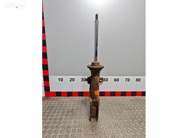 Амортизатор передний к Renault Espace 2000 г.