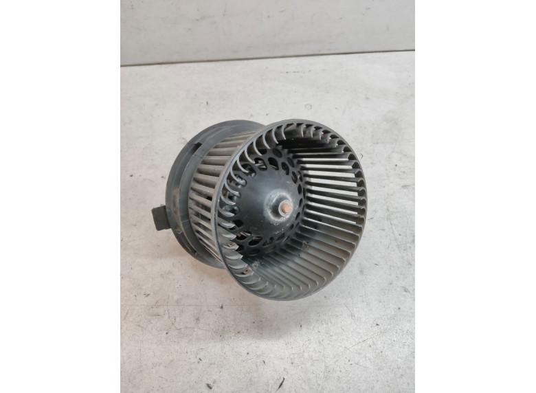 Моторчик печки к Моторчик печки к Peugeot 207 2008 г. 207