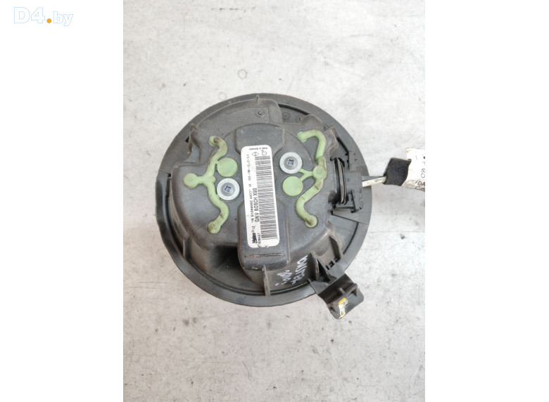 Моторчик печки к Renault Duster 2010 г.