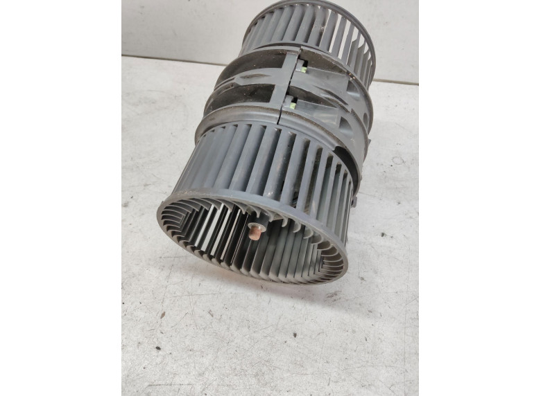 Моторчик печки к Renault Megane, 2011г.