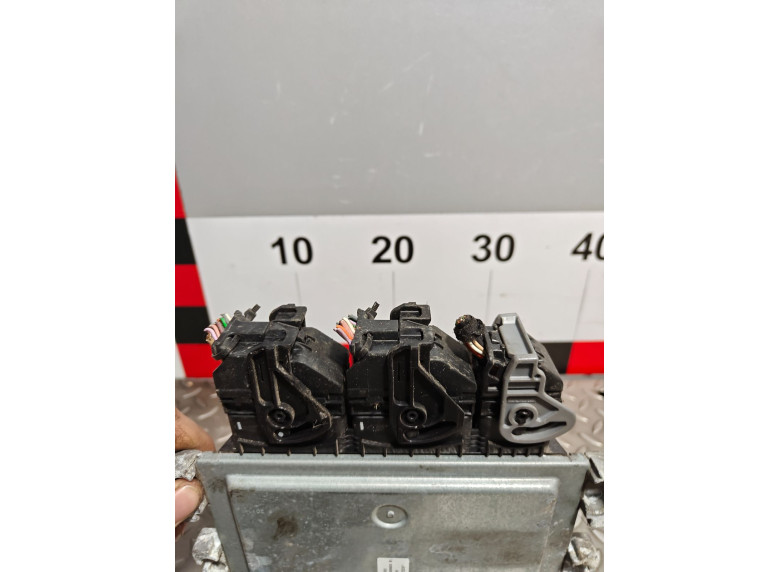 Блок управления двигателем к Renault Megane, 2010г.