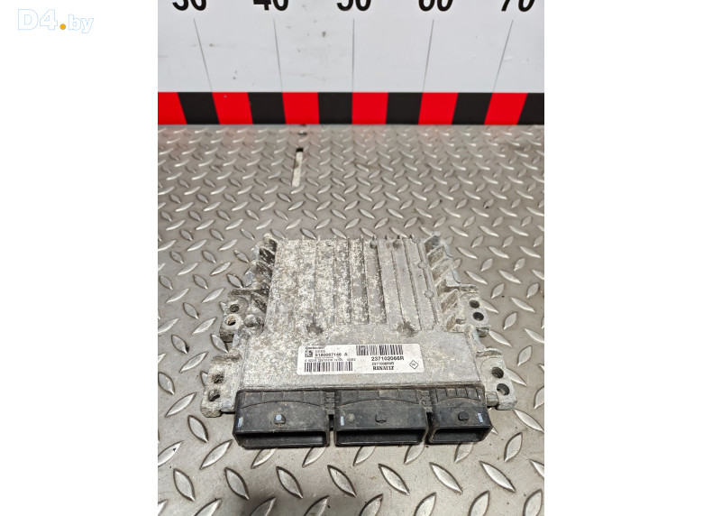 Блок управления двигателем к Renault Megane 2010 г.