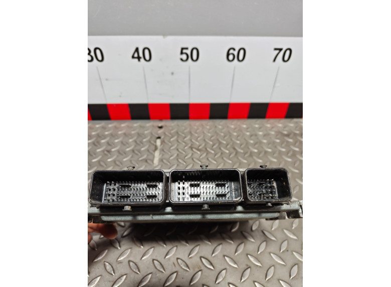 Блок управления двигателем к Renault Megane, 2010г.