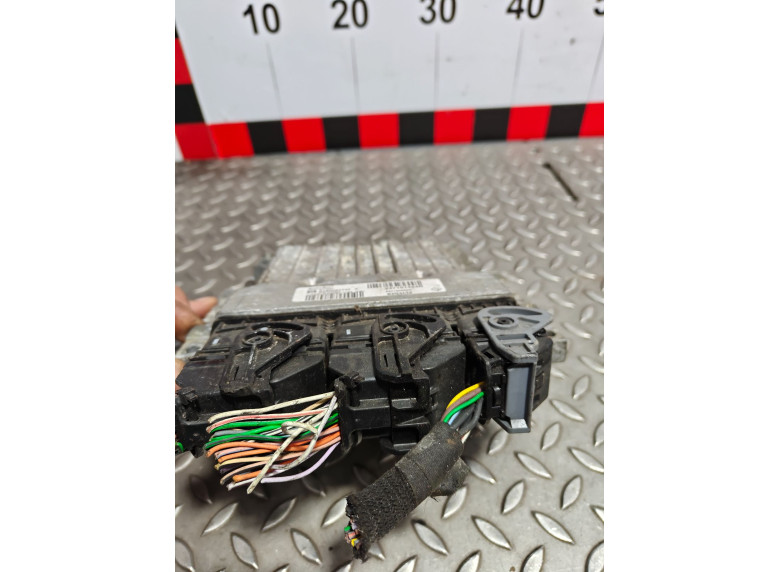 Блок управления двигателем к Renault Megane, 2011г.