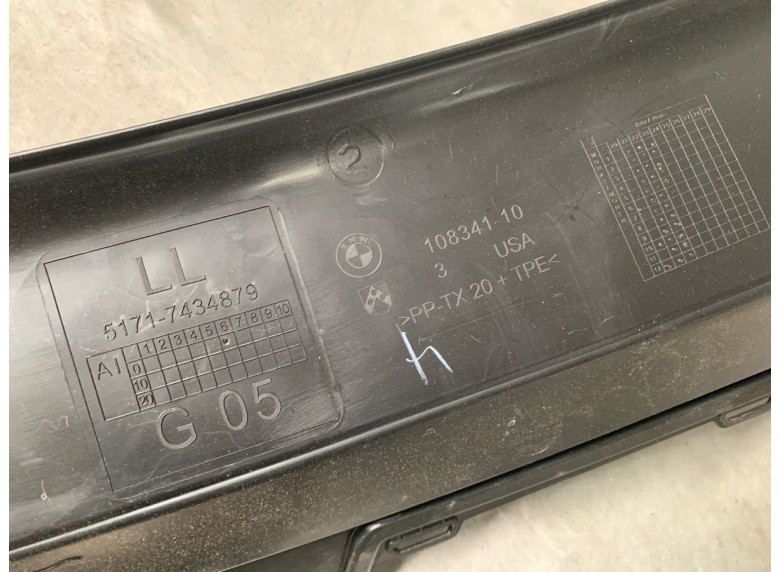 Дождевик к Дождевик к BMW XMG09 2023 г. XM G09