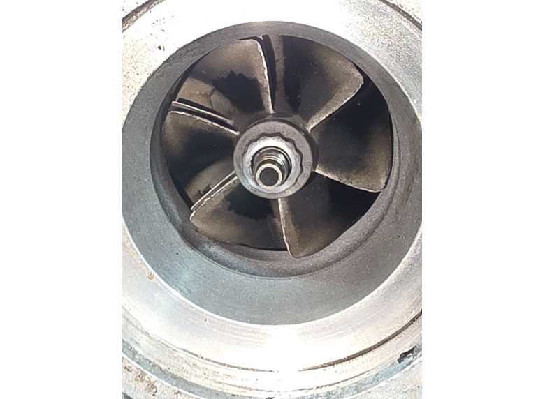 Турбина к Volkswagen Transporter, 2006г.