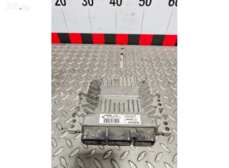 Блок управления двигателем к Renault Laguna 2008 г.