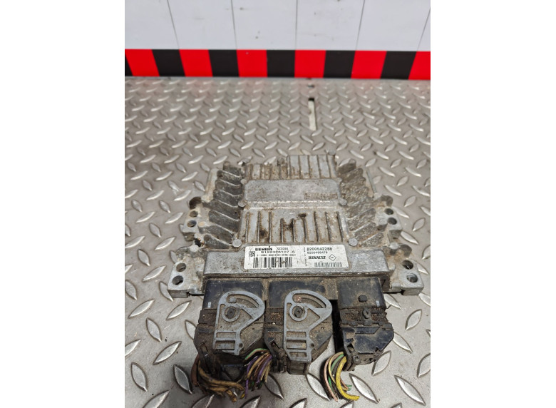 Блок управления двигателем к Renault Scenic, 2005г.