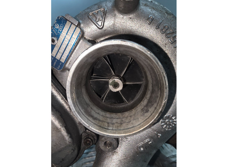 Турбина к Volkswagen Phaeton, 2005г.