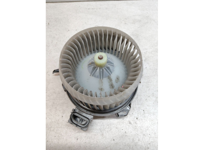 Моторчик печки к Suzuki Swift, 2007г.