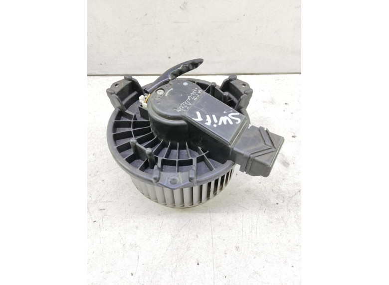 Моторчик печки к Suzuki Swift, 2007г.