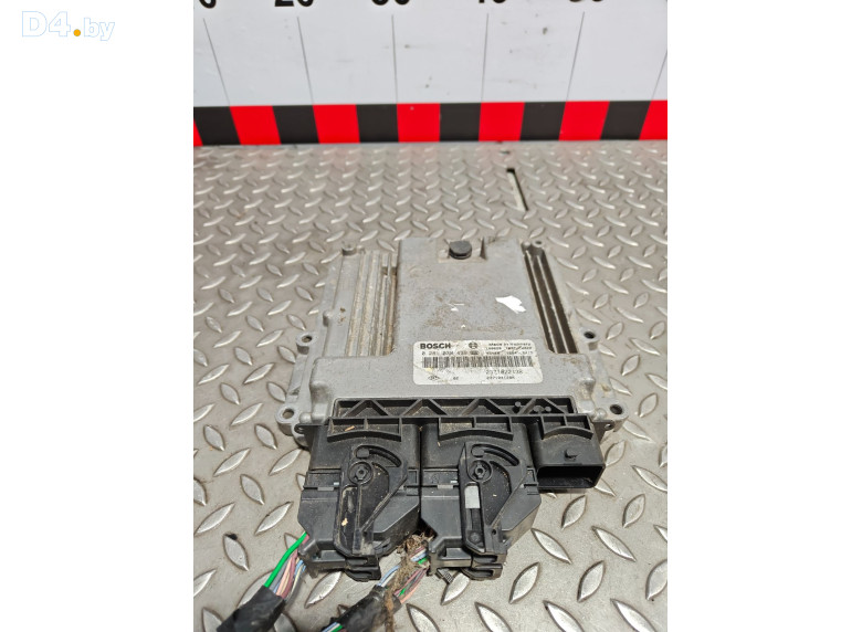 Блок управления двигателем к Dacia SanderoStepway 2014 г.