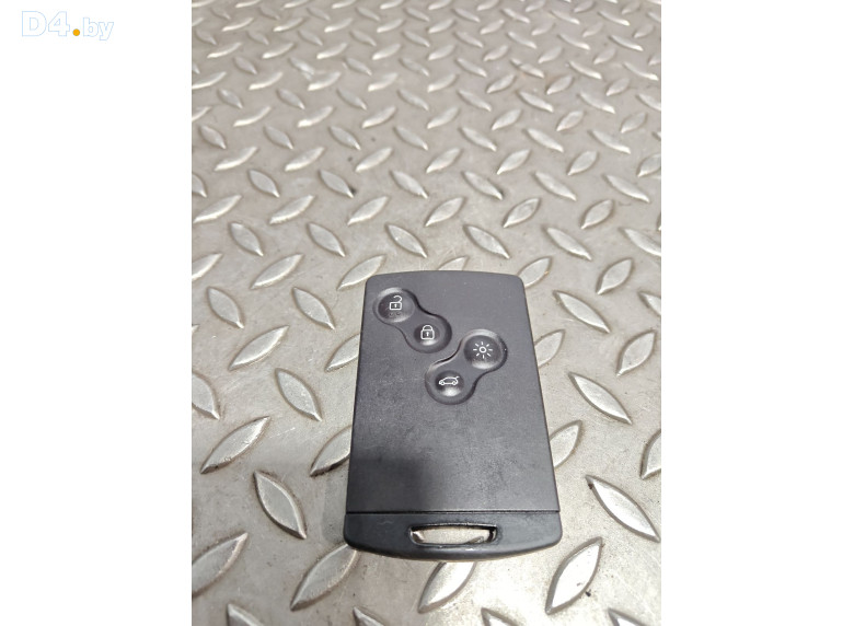 Ключ-карта к Renault Megane 2011 г.