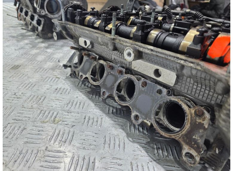 Головка блока цилиндров к Volkswagen Passat, 1999г.