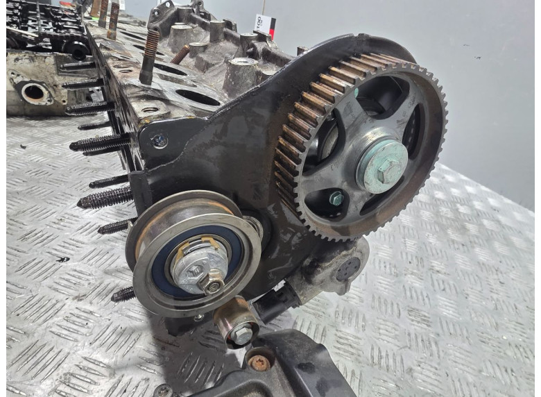 Головка блока цилиндров к Audi A3, 2009г.