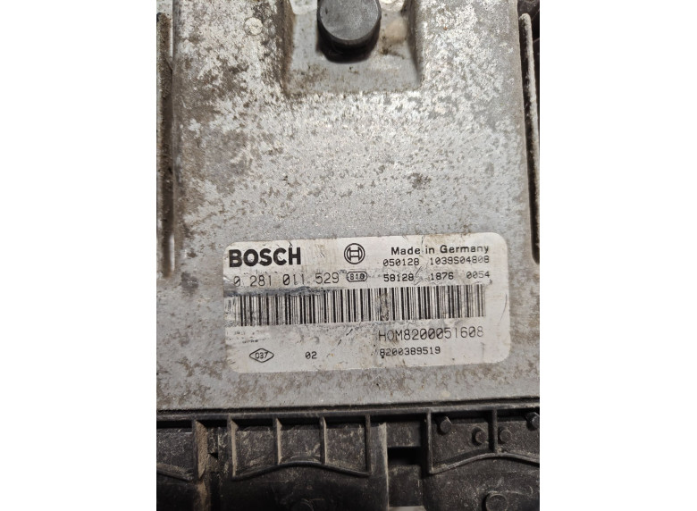 Блок управления двигателем к Opel Vivaro, 2004г.