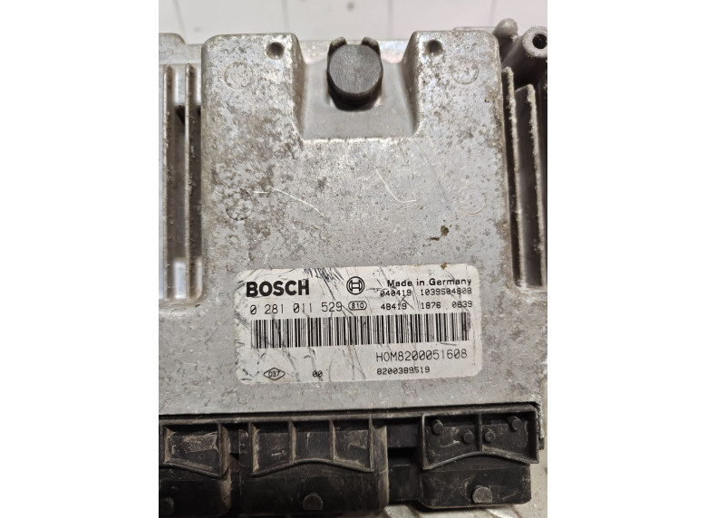 Блок управления двигателем к Opel Vivaro, 2004г.