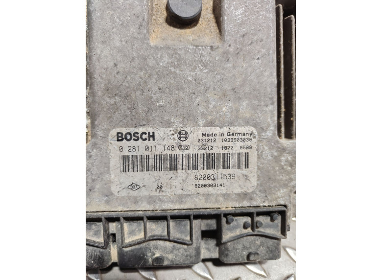 Блок управления двигателем к Renault Laguna, 2003г.