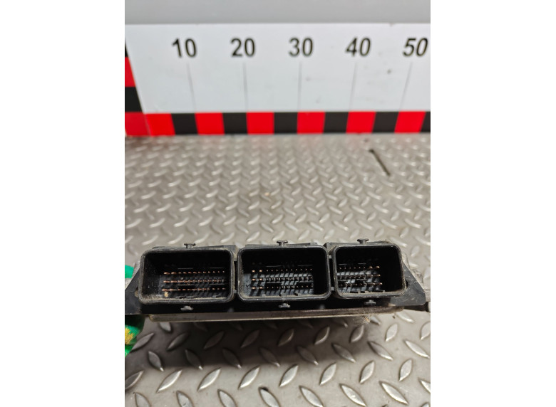 Блок управления двигателем к Renault Megane, 2008г.