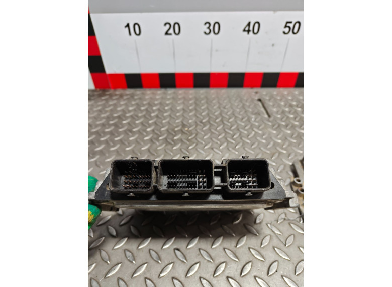 Блок управления двигателем к Renault Scenic, 2008г.