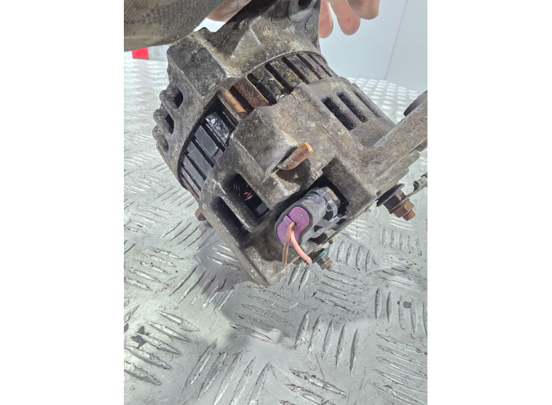 Генератор к Daewoo Lanos, 2000г.