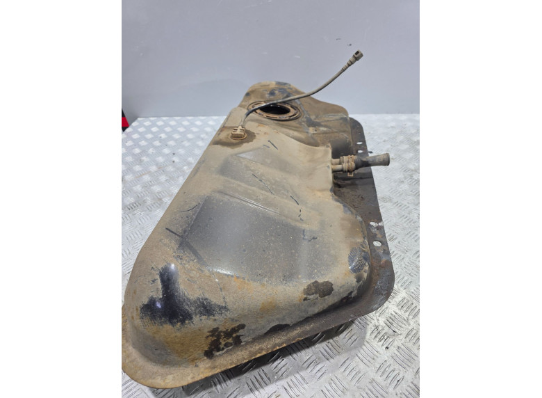 Бак топливный к Daewoo Lanos, 2000г.