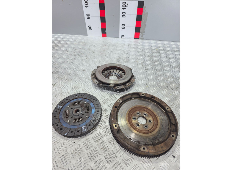 Комплект сцепления к Daewoo Lanos, 2000г.
