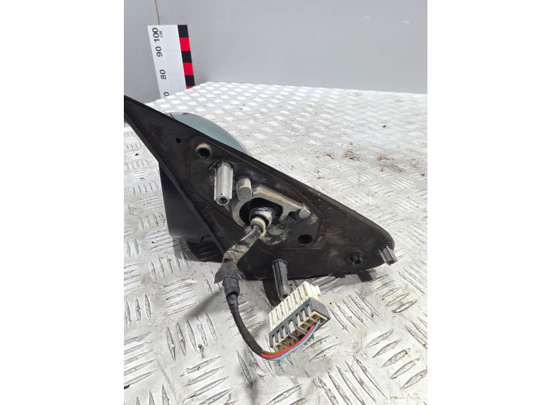 Зеркало наружное левое к Peugeot 406, 2001г.