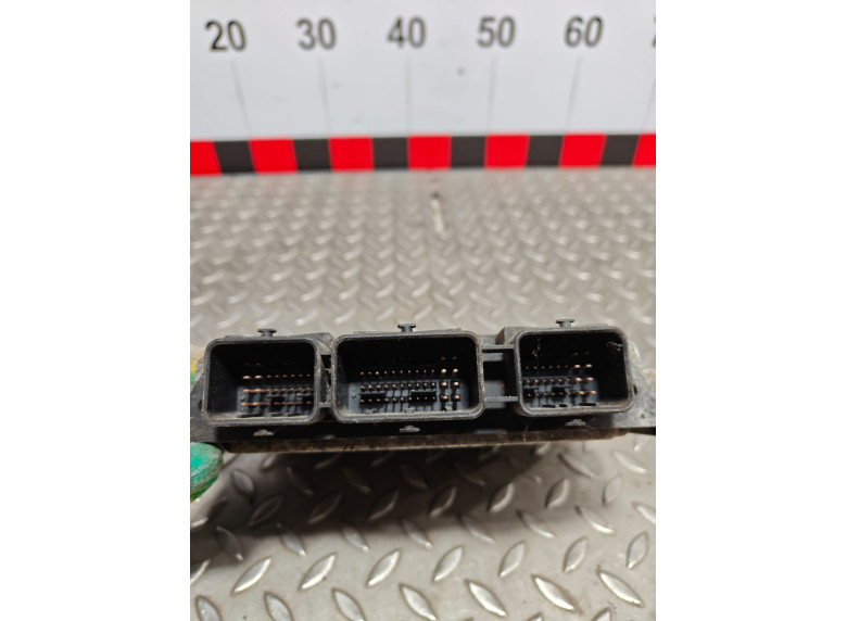 Блок управления двигателем к Renault Master, 2004г.